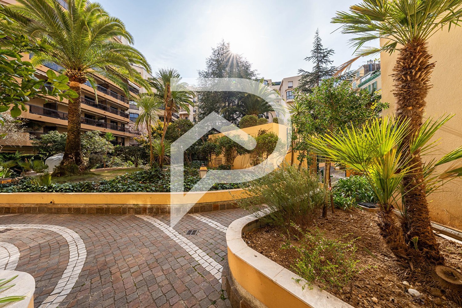 Property photo in Carre d'Argent