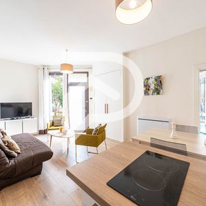 Property in Carre d'Argent