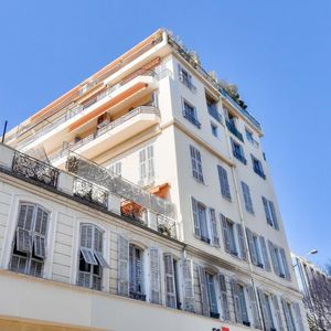 Property in Carre d'Argent