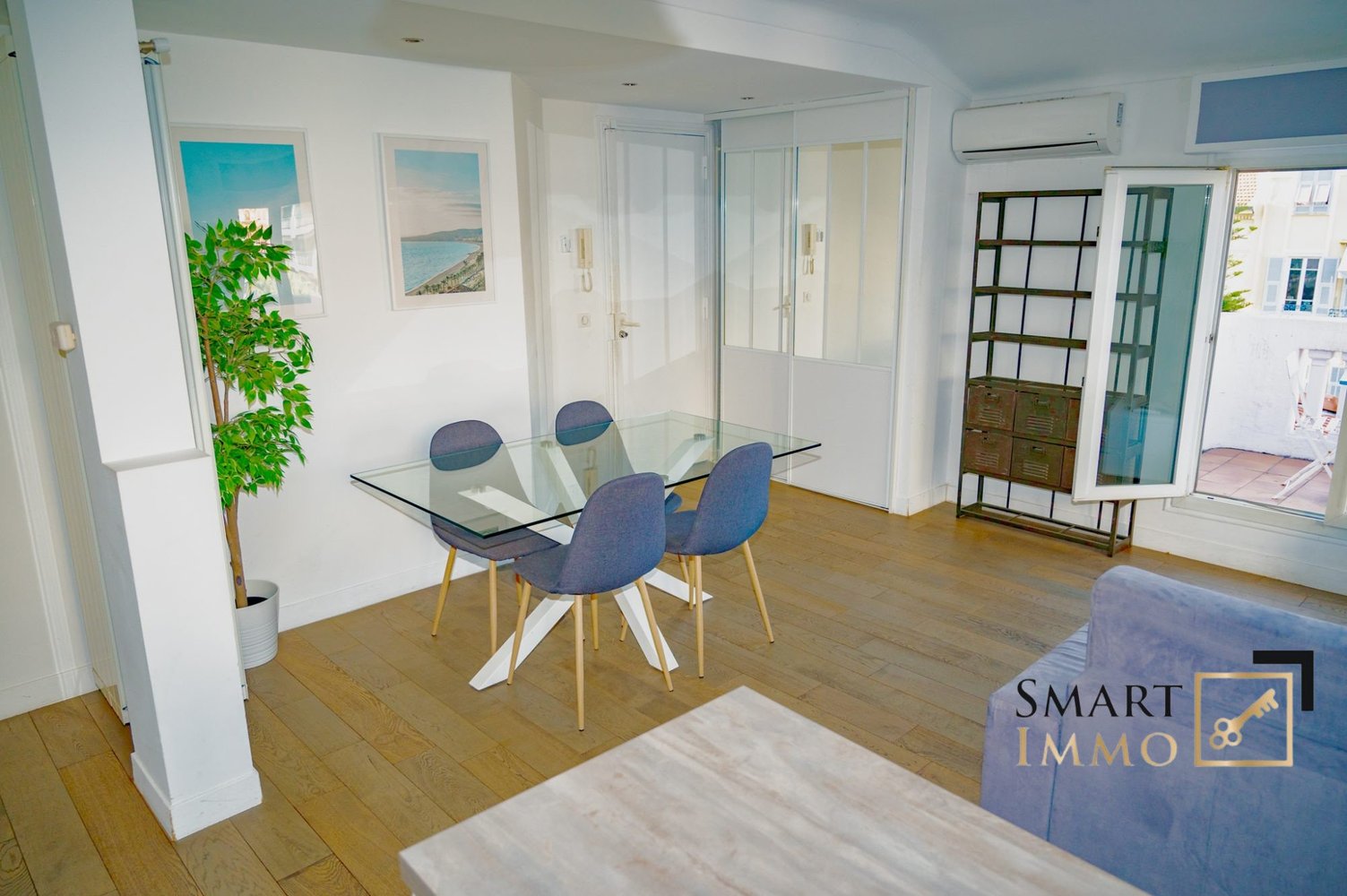 Property photo in Carre d'Argent