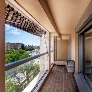 Property in Carre d'Argent