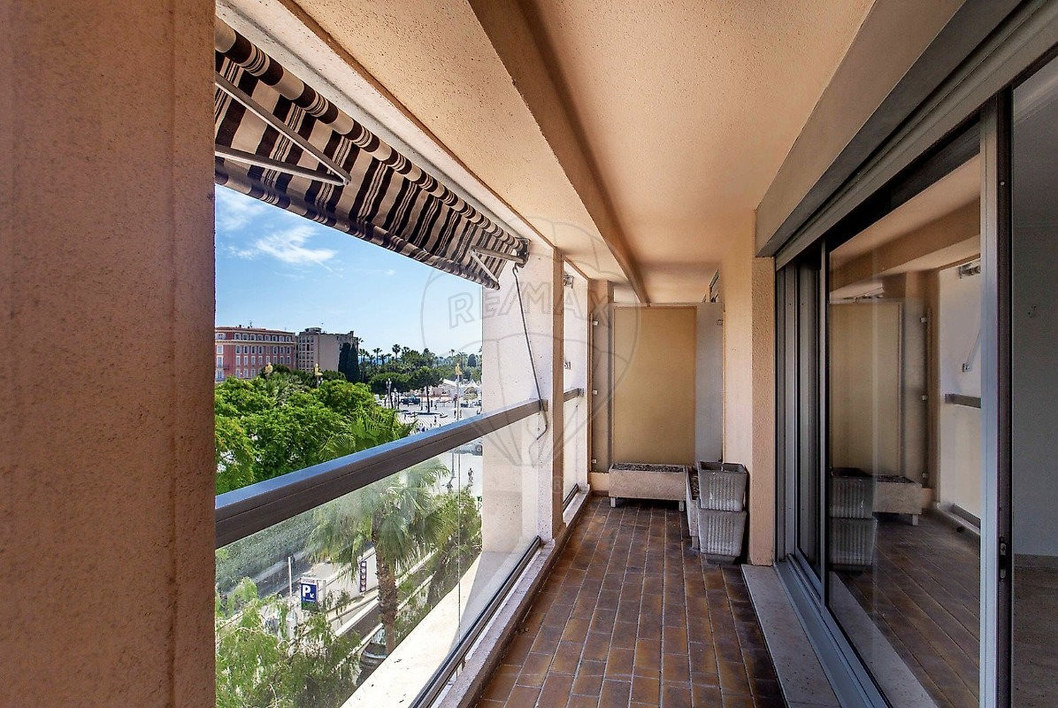 Property photo in Carre d'Argent