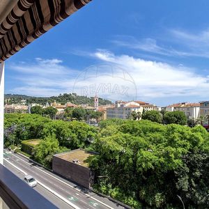 Property in Carre d'Argent