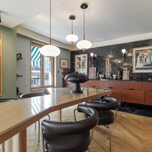 Property in Carre d'Or