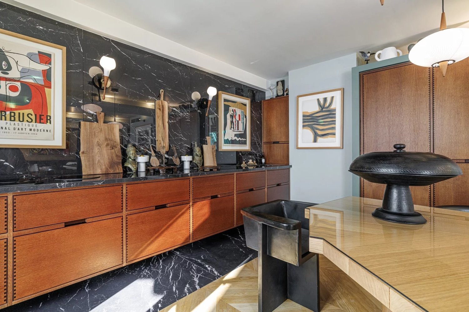 Property photo in Carre d'Or