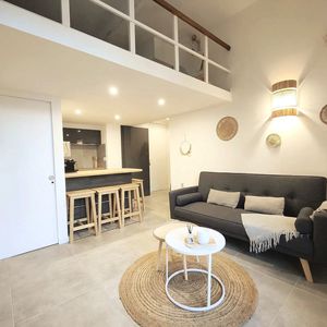 Property in Carre d'Argent