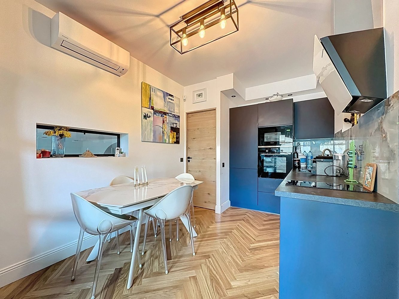 Property photo in Carre d'Argent