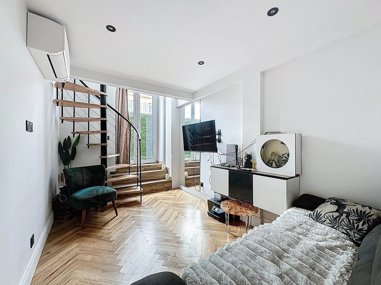 Property photo in Carre d'Argent