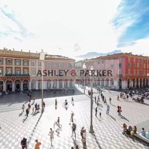 Property in Carre d'Argent