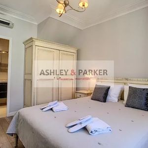 Property in Carre d'Argent