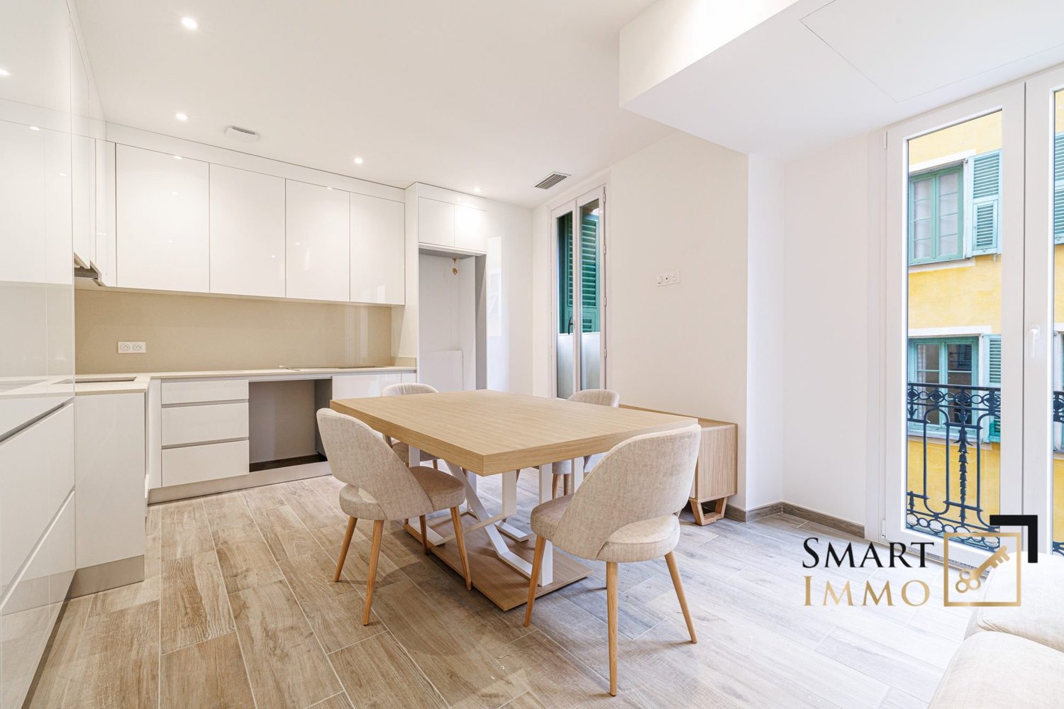 Property photo in Carre d'Argent