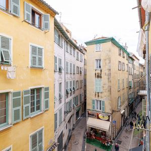 Property in Carre d'Argent