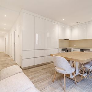 Property in Carre d'Argent