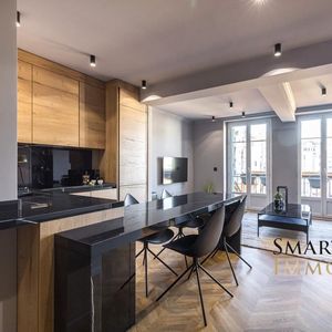 Property in Carre d'Argent