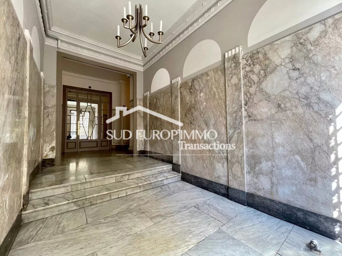 Property photo in Carre d'Argent