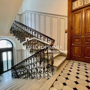 Property in Carre d'Argent