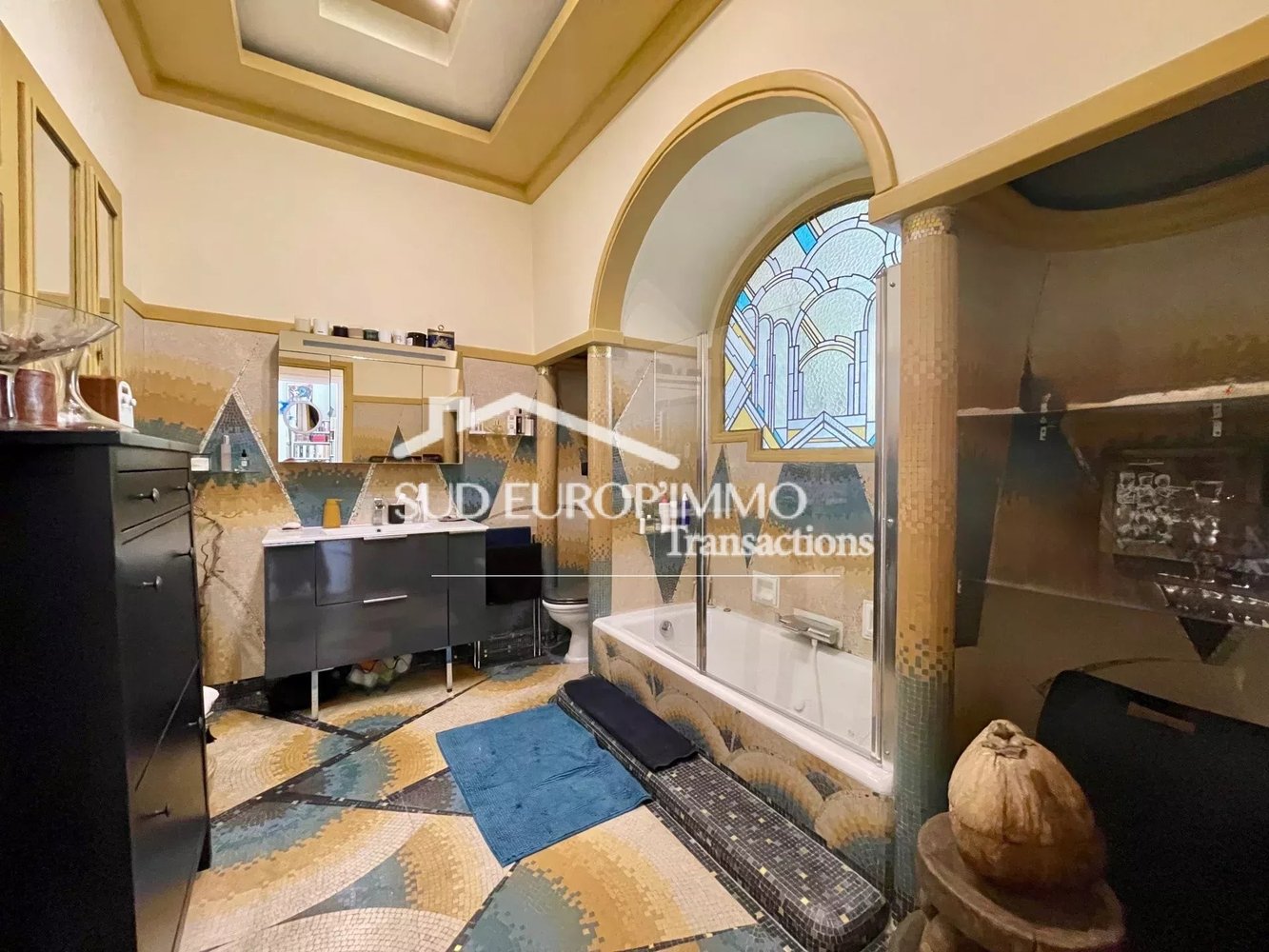 Property photo in Carre d'Argent