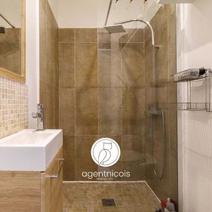 Property in Carre d'Argent