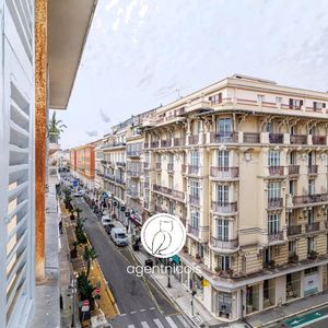 Property in Carre d'Argent