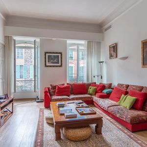 Property in Carre d'Argent