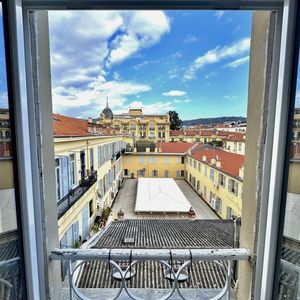 Property in Carre d'Argent