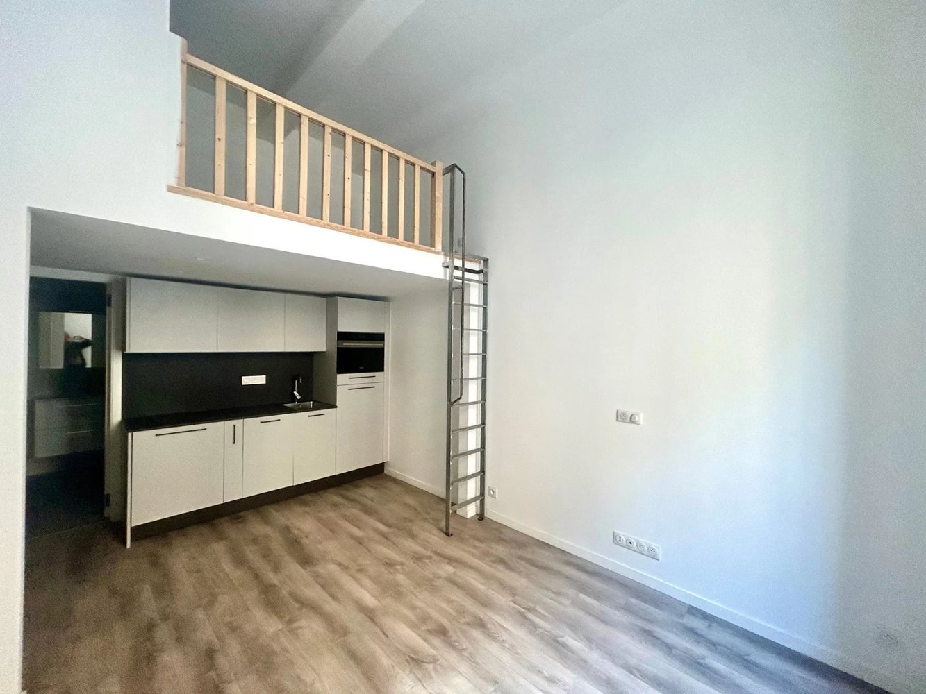 Property photo in Carre d'Argent