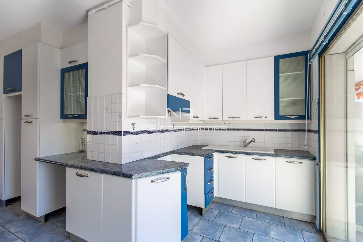 Property photo in Carre d'Or