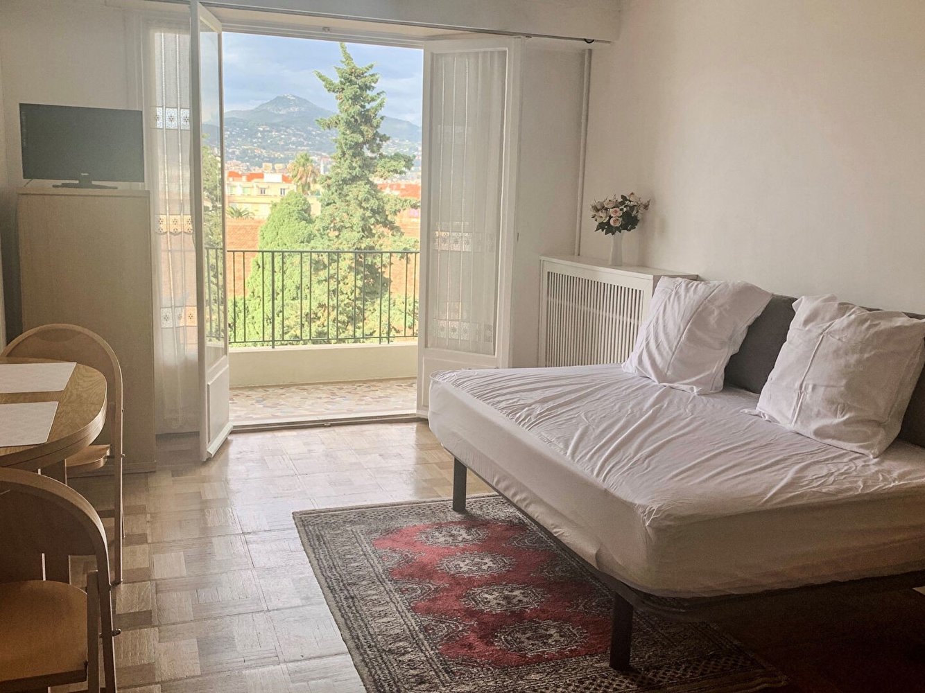 Property photo in Carre d'Or