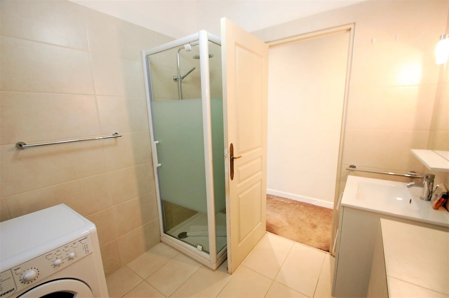 Property photo in Carre d'Or