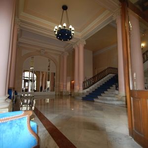 Property in Carre d'Or