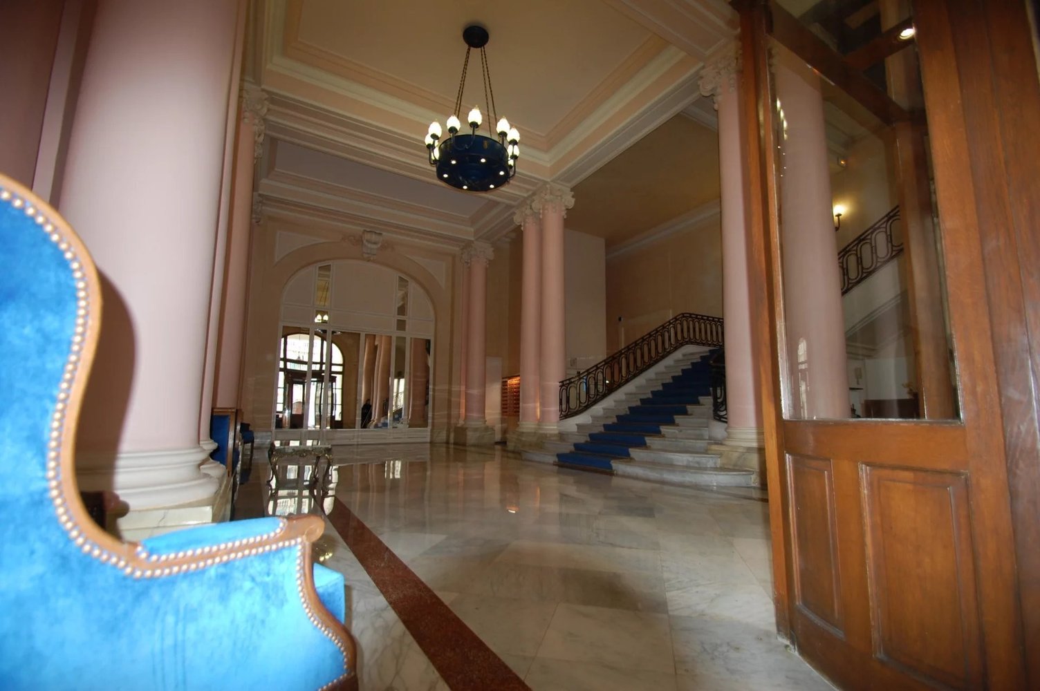 Property photo in Carre d'Or