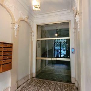 Property in Carre d'Or