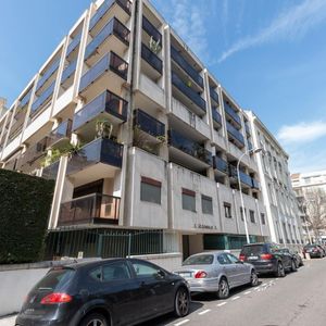 Property in Carre d'Or