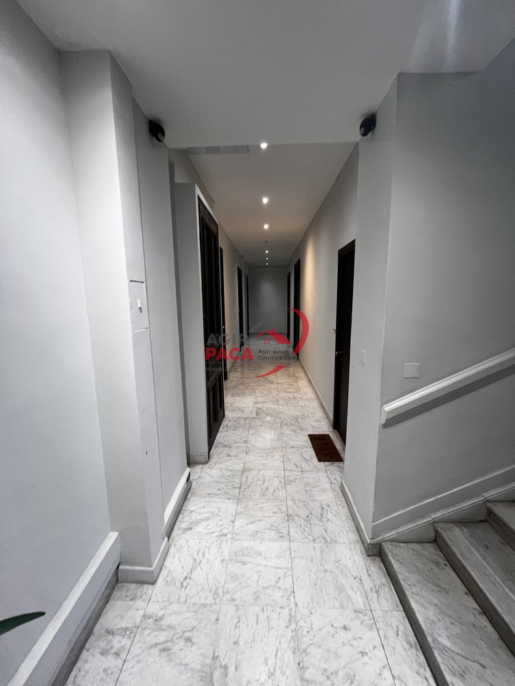 Property photo in Carre d'Or