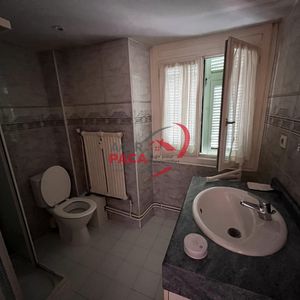 Property in Carre d'Or