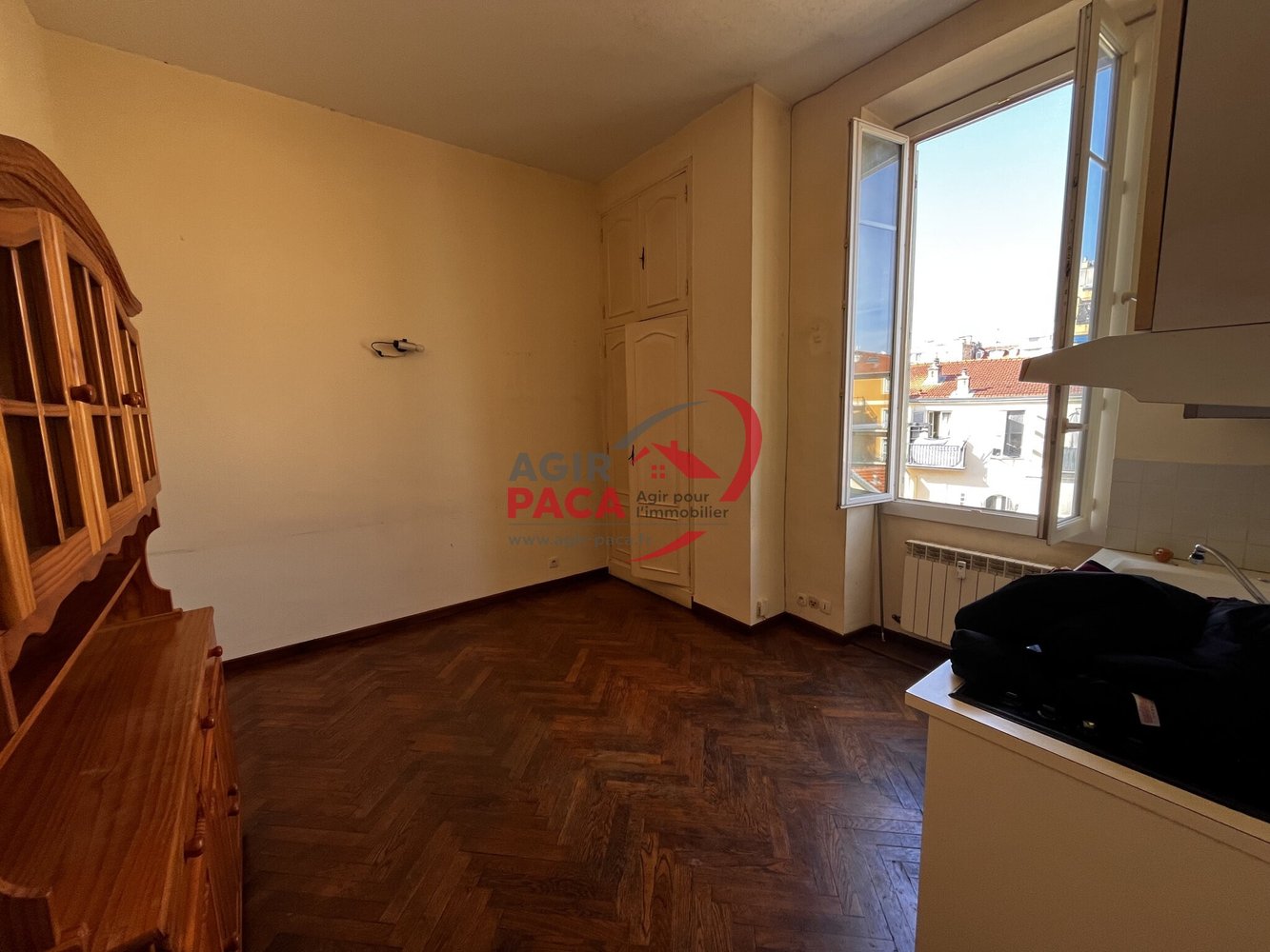 Property photo in Carre d'Or