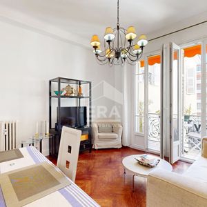 Property in Carre d'Or