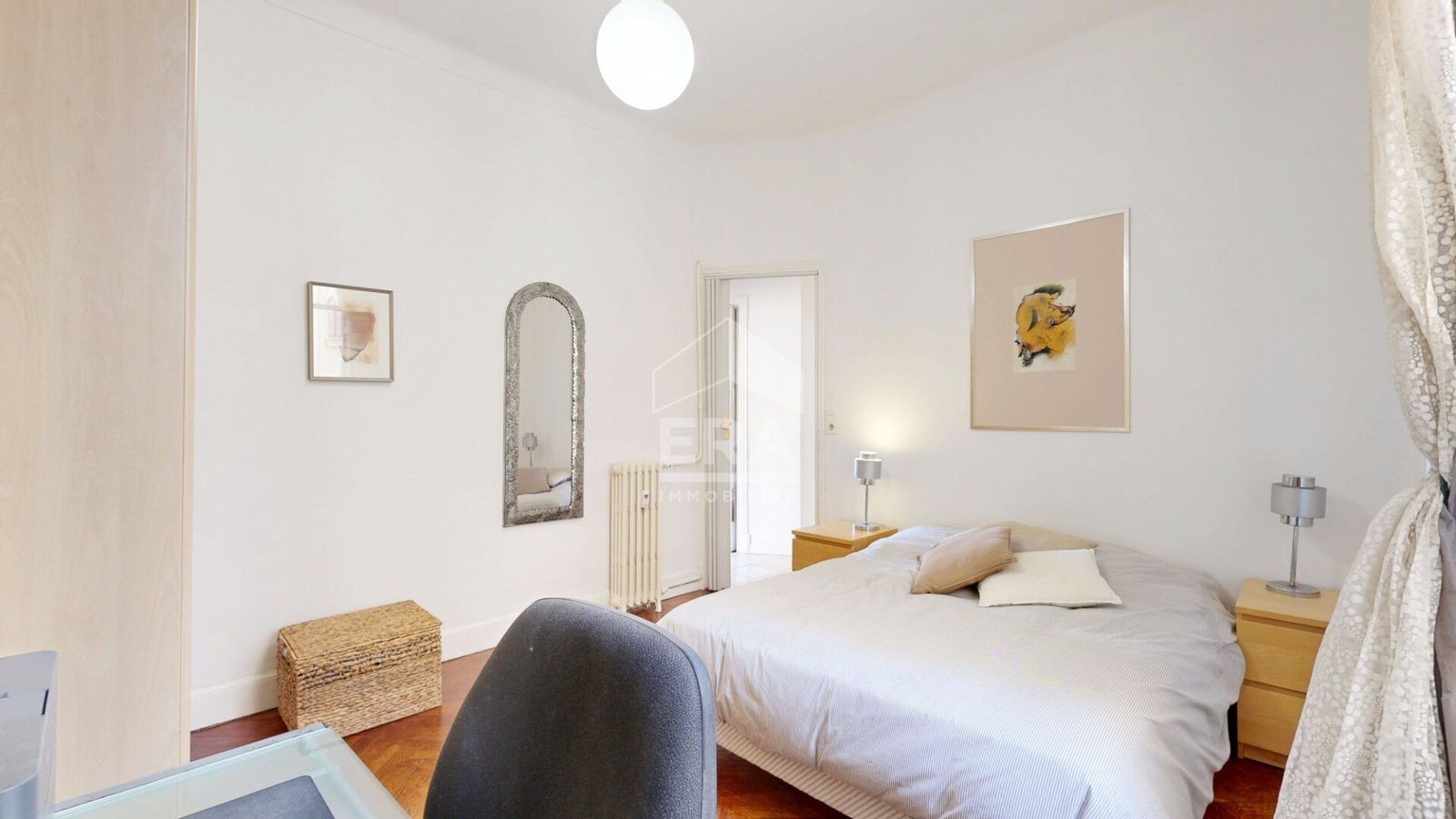 Property photo in Carre d'Or