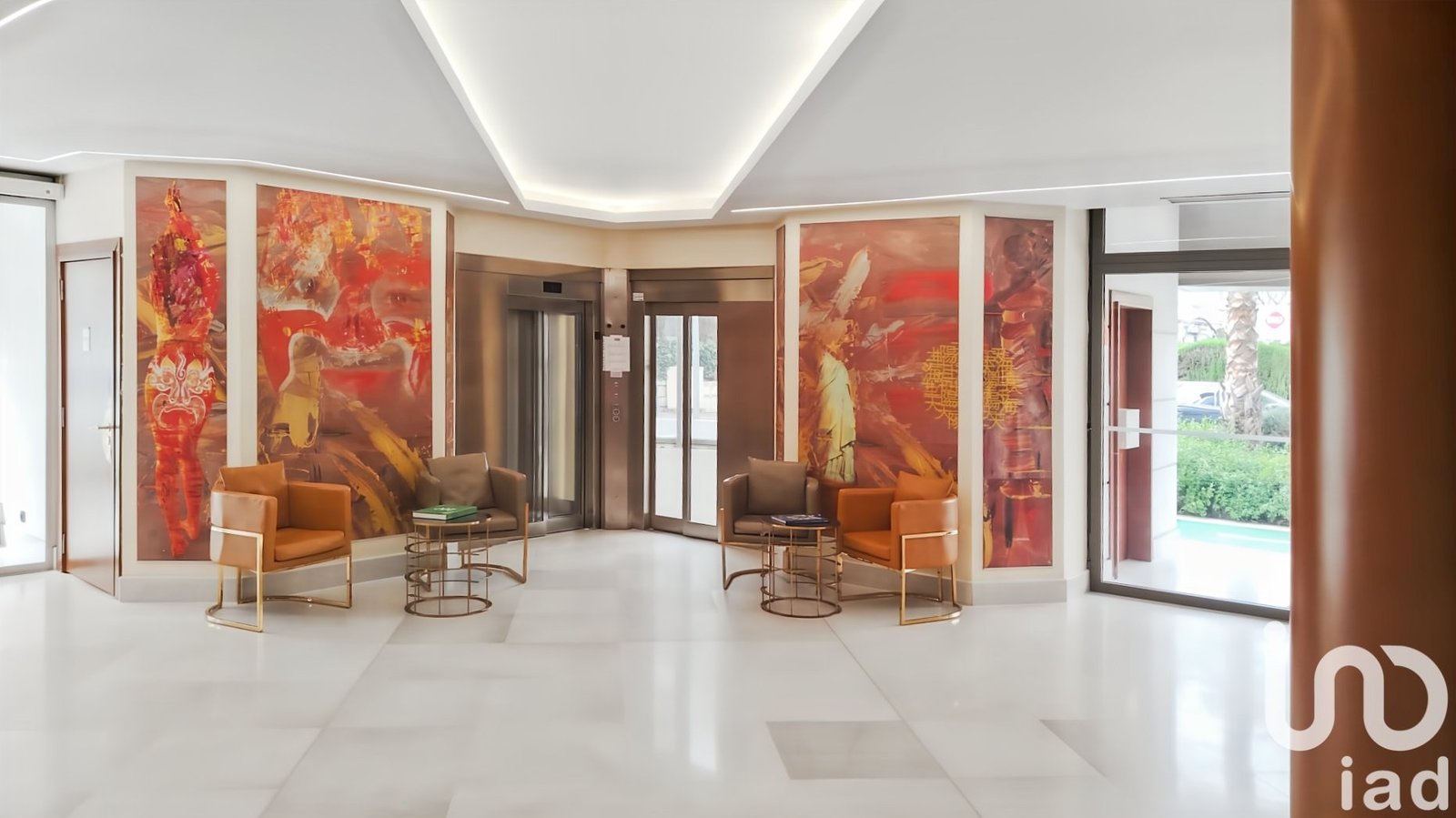 Property photo in Carre d'Or