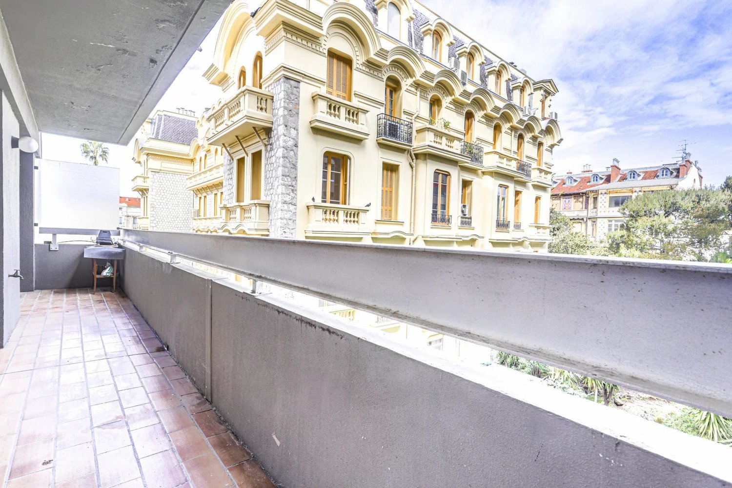 Property photo in Carre d'Or