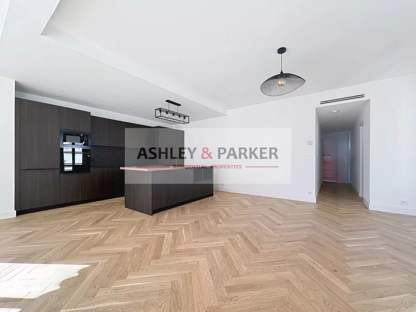 Property photo in Carre d'Or