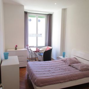 Property in Carre d'Or