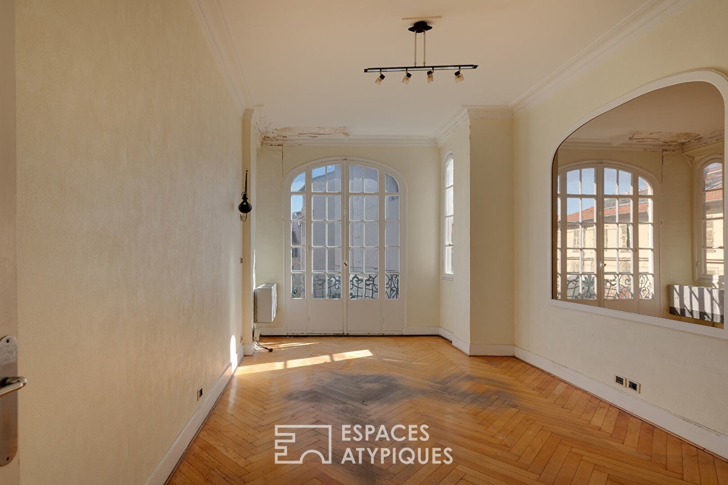 Property photo in Carre d'Or