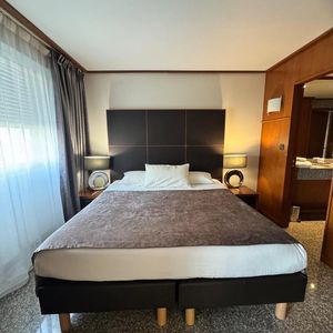 Property in Carre d'Or