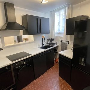 Property in Carre d'Or