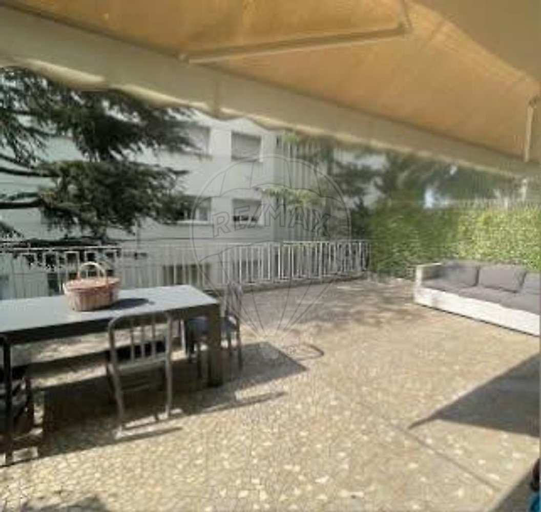 Property photo in Carre d'Or