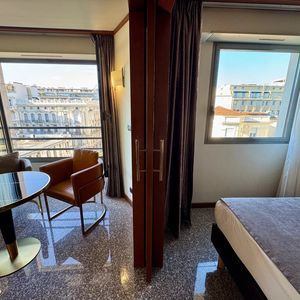 Property in Carre d'Or