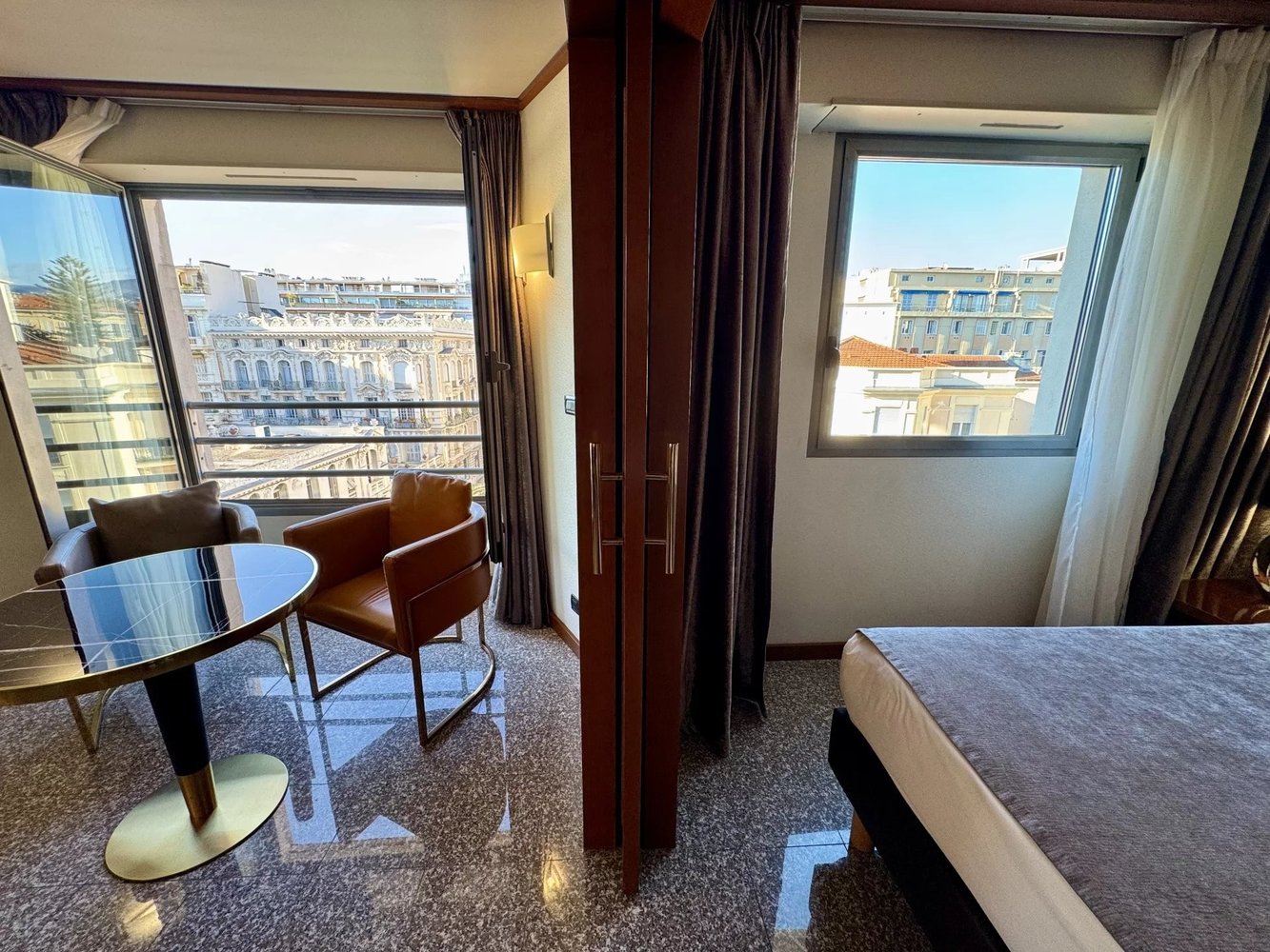 Property photo in Carre d'Or