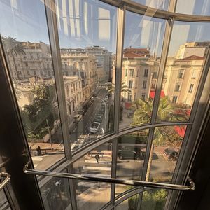 Property in Carre d'Or