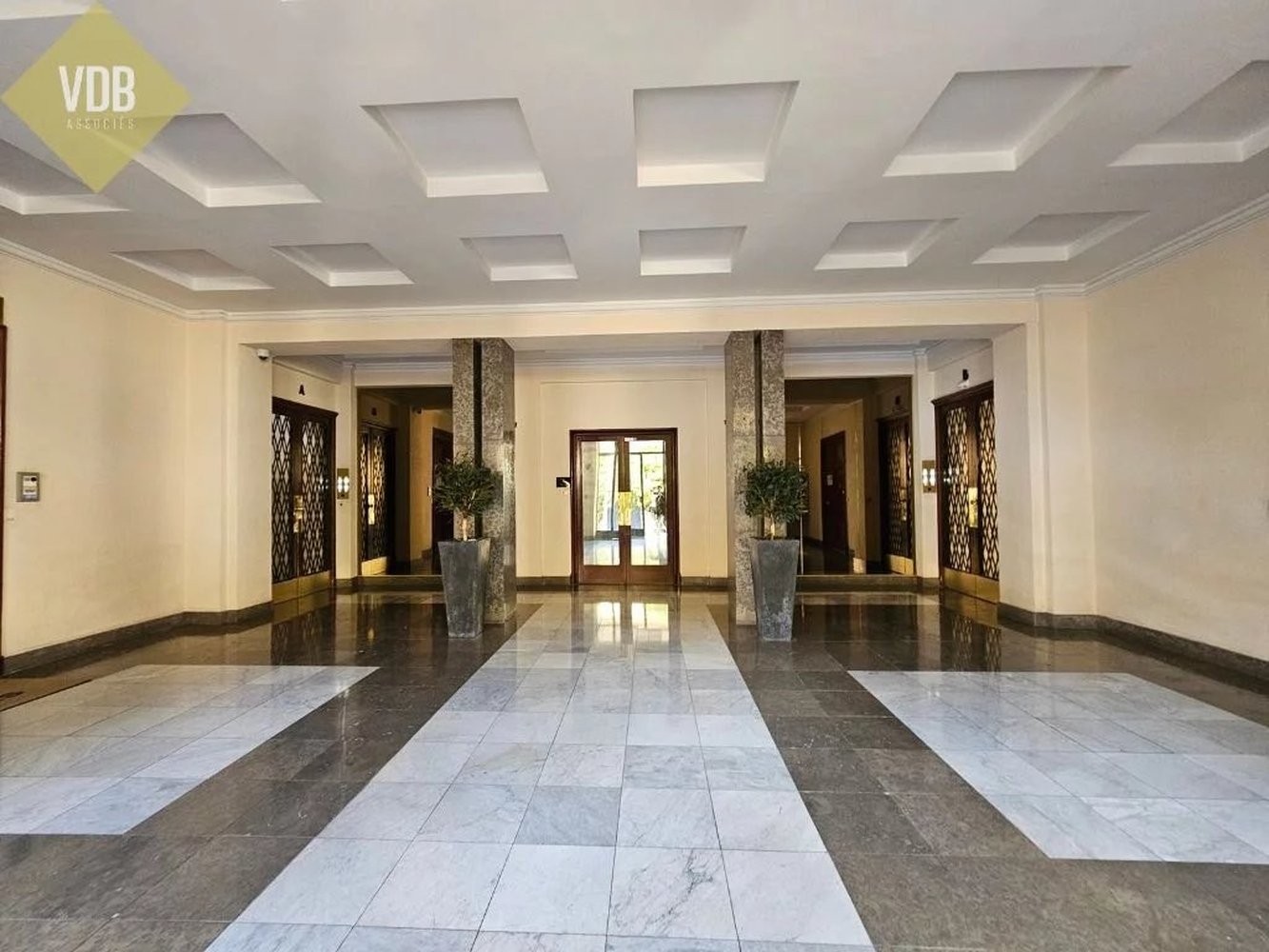 Property photo in Carre d'Or